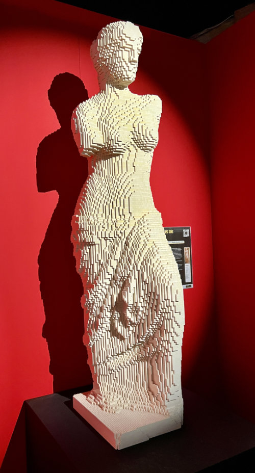 The_Art_of_the_Brick2.jpg