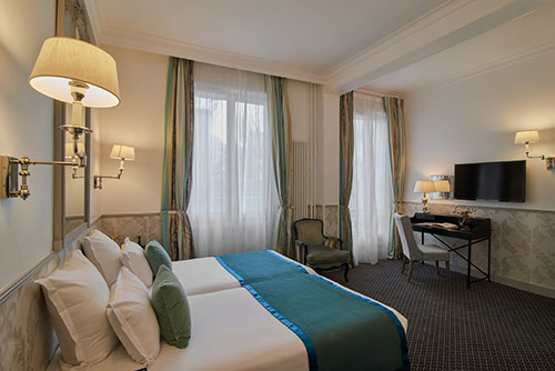 HOTEL_BRADFORD_ELYSEES_DP_2015_Page_16_Image_0001.jpg