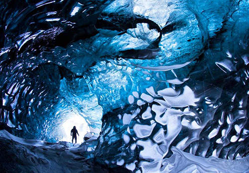 PromoteIcelandbrochureFrance_Page_07_Image_0001.jpg