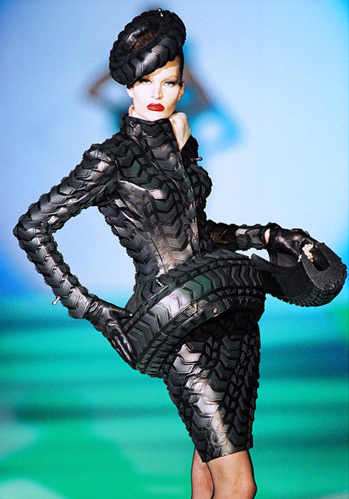9ThierryMugler
