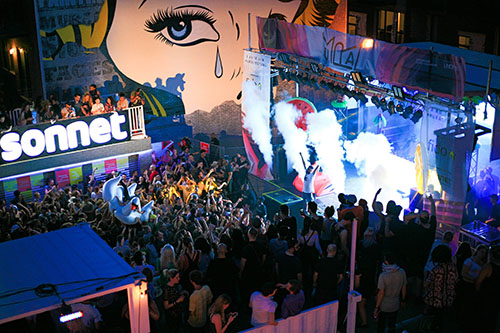 mural-17-99